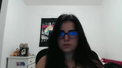 veruca99 online show from November 1, 2025, 2:13 am