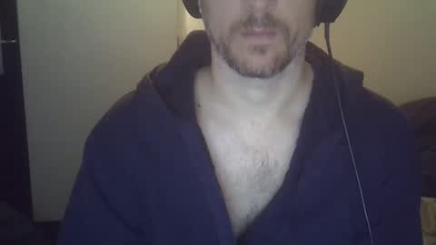 Snapshot of veryhotpervert chatting on March 8, 2026, 9:02 am veryhotpervert online show from March 8, 2026, 9:02 am
