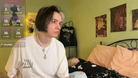 veryraretwins online show from November 24, 2025, 5:51 am