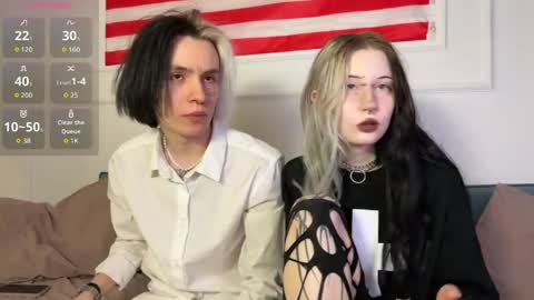 Snapshot of veryraretwins chatting on March 31, 2026, 10:32 pm veryraretwins online show from March 31, 2026, 10:32 pm