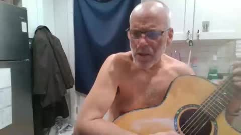 verysmallpeni online show from December 8, 2024, 10:41 am