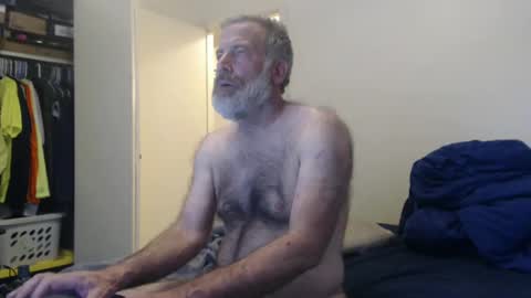 Snapshot of veryveryhairmanindenver chatting on February 25, 2025, 12:58 am hairy man online show from February 25, 2025, 12:58 am