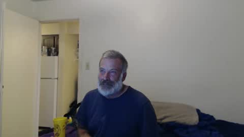 Snapshot of veryveryhairmanindenver chatting on October 1, 2025, 12:38 am hairy man online show from October 1, 2025, 12:38 am