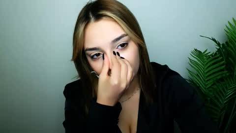 Ana online show from February 27, 2026, 7:25 pm