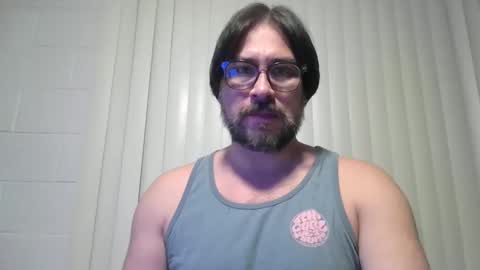 vesturelove online show from October 17, 2025, 4:59 am