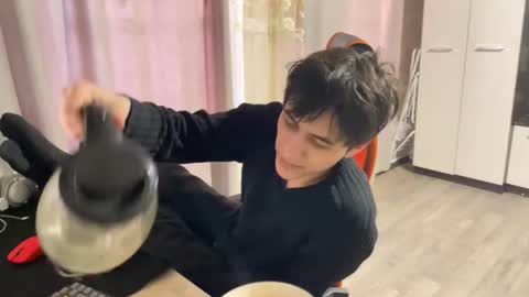 vialeras online show from February 28, 2026, 4:02 am