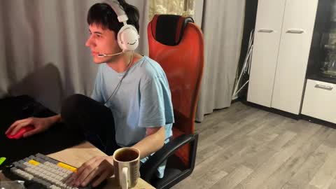 vialeras online show from March 27, 2026, 11:48 pm