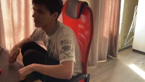 vialeras online show from April 18, 2026, 8:07 am