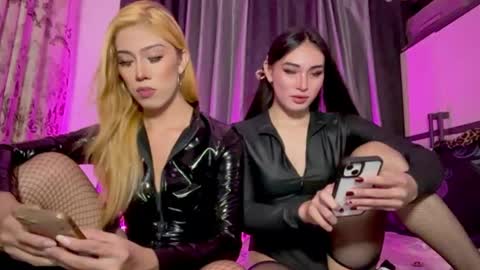 Snapshot of vialova chatting on July 14, 2026, 10:21 am vialova online show from July 14, 2026, 10:21 am