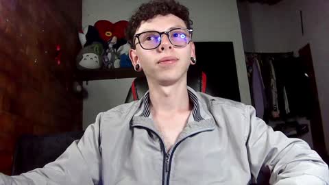 Vicent Brais online show from February 2, 2025, 1:55 am