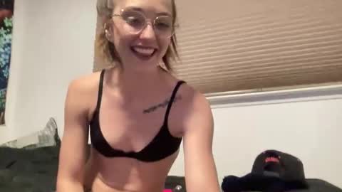 Snapshot of vicenzaazul chatting on March 9, 2026, 5:11 am Vicenza Azul online show from March 9, 2026, 5:11 am