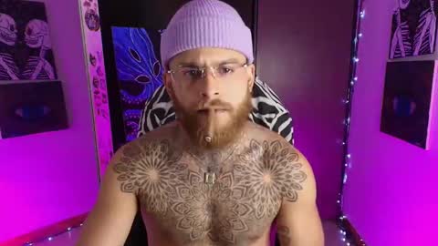 vickingcock7 online show from February 25, 2026, 6:12 am