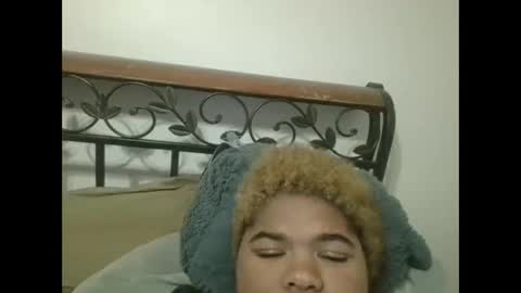 vickiryder56 online show from November 26, 2025, 2:12 am