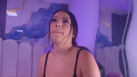 vicky online show from May 12, 2026, 12:02 pm