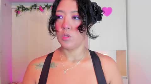 V I C K Y online show from February 21, 2025, 12:50 pm