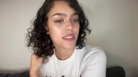 Goddess Victory  online show from December 28, 2024, 2:22 am