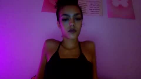 Goddess Victory  online show from November 23, 2025, 2:11 am