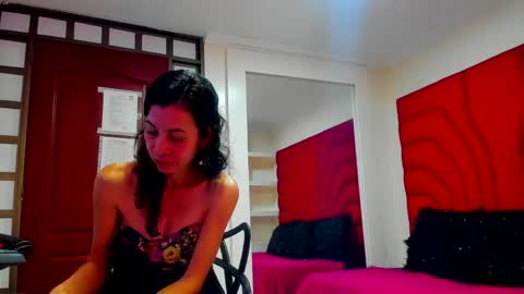 Snapshot of victoria__grey_ chatting on May 28, 2026, 7:55 pm Victoria grey online show from May 28, 2026, 7:55 pm