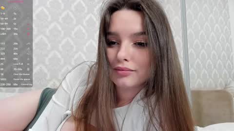       online show from February 28, 2025, 8:50 pm
