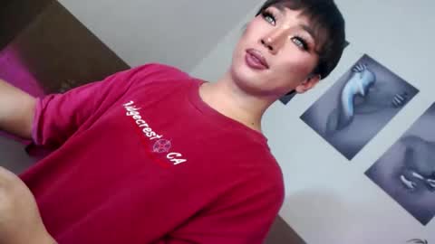 Snapshot of victoria_madness_dominatrix chatting on May 21, 2026, 8:27 pm Victoria online show from May 21, 2026, 8:27 pm