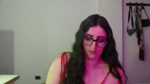 Victoria online show from March 6, 2026, 9:00 pm