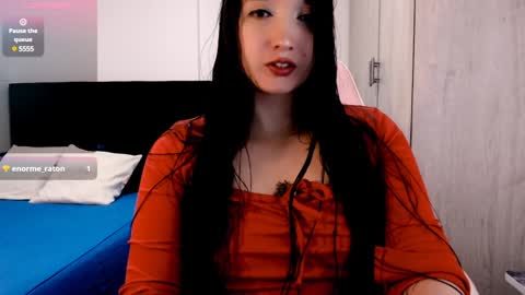 Snapshot of victoria_smile_ chatting on January 6, 2025, 3:08 pm Victoria online show from January 6, 2025, 3:08 pm