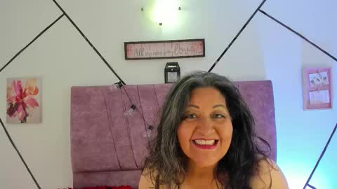 victoriaa_anderson_ online show from February 3, 2026, 8:58 pm
