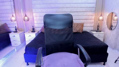 victoriaablair online show from March 27, 2026, 7:46 pm