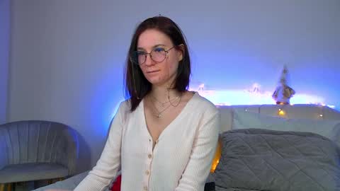 Snapshot of victoriaardern chatting on December 30, 2024, 6:20 am Victoria online show from December 30, 2024, 6:20 am