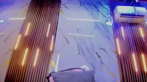 Victoria  online show from October 4, 2025, 8:51 pm