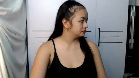 Snapshot of victoriaharper2 chatting on September 11, 2025, 5:29 am Victoria Harper online show from September 11, 2025, 5:29 am