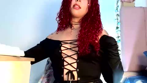 Snapshot of victoriajamesx chatting on November 3, 2025, 12:57 am Victoria online show from November 3, 2025, 12:57 am