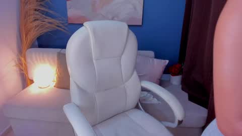 Victoria online show from February 27, 2025, 1:38 am