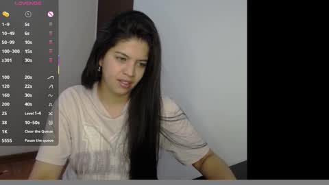 victorialg online show from October 24, 2025, 7:21 pm