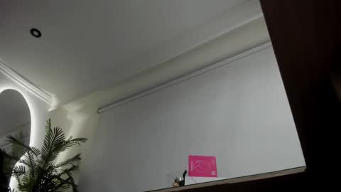 victoriapaker online show from January 19, 2026, 11:25 am