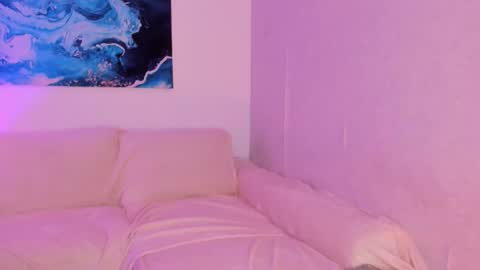 Maria Victoria online show from February 7, 2026, 11:47 am