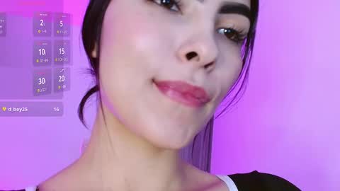 Snapshot of victoriia_henao_ chatting on October 17, 2025, 2:52 pm victoriia_henao_ online show from October 17, 2025, 2:52 pm