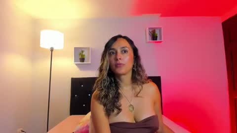 Snapshot of victoriia_rose_ chatting on May 11, 2026, 4:04 pm victoriia_rose_ online show from May 11, 2026, 4:04 pm