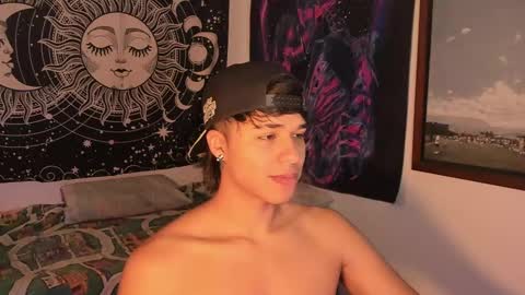 Snapshot of victorino_jhonson chatting on December 10, 2024, 3:01 pm Victorino Jhonson online show from December 10, 2024, 3:01 pm