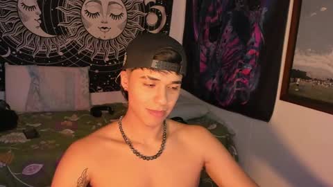 Snapshot of victorino_jhonson chatting on December 27, 2024, 4:36 am Victorino Jhonson online show from December 27, 2024, 4:36 am