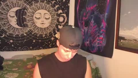 Snapshot of victorino_jhonson chatting on January 9, 2025, 1:18 am Victorino Jhonson online show from January 9, 2025, 1:18 am