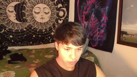 Snapshot of victorino_jhonson chatting on January 15, 2025, 5:15 pm Victorino Jhonson online show from January 15, 2025, 5:15 pm