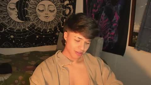 Snapshot of victorino_jhonson chatting on February 18, 2025, 2:49 am Victorino Jhonson online show from February 18, 2025, 2:49 am