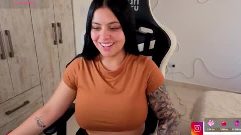 V  I C  T O R I A  online show from March 2, 2026, 9:10 pm