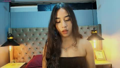 victtoriasmitth online show from April 30, 2026, 8:48 pm