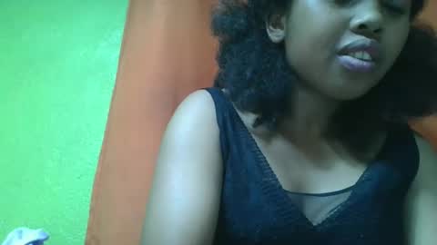 vierge28430 online show from May 2, 2026, 6:24 pm