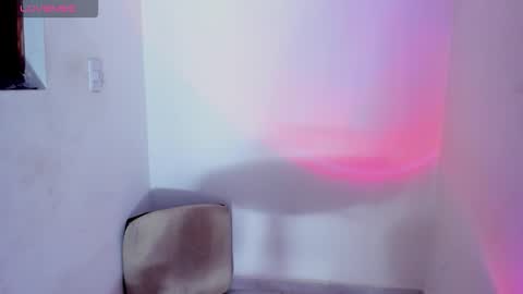 viioleett_cum online show from March 18, 2026, 1:58 pm