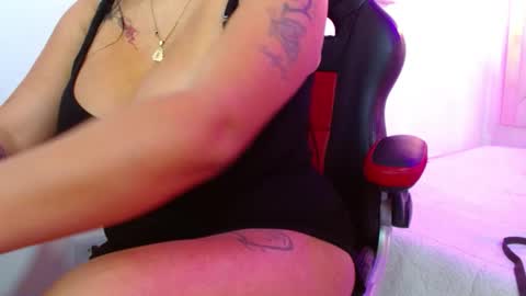 viioleta online show from February 25, 2026, 12:37 pm