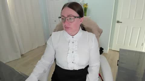 Snapshot of vika7333 chatting on March 10, 2025, 9:29 pm Ukrainian-woman online show from March 10, 2025, 9:29 pm