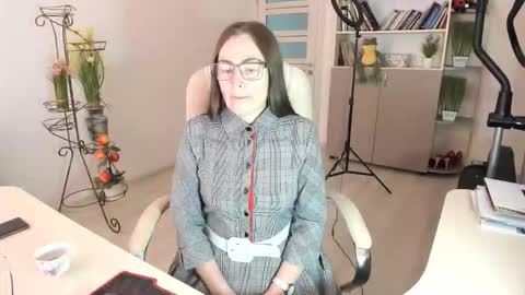 Ukrainian-woman online show from February 3, 2026, 6:40 am